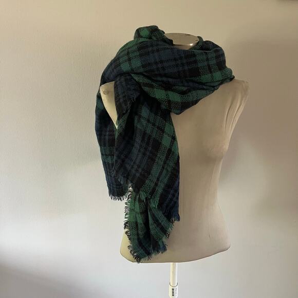 ModCloth Blue Green Plaid Fringe Blanket Scarf - Picture 2 of 7